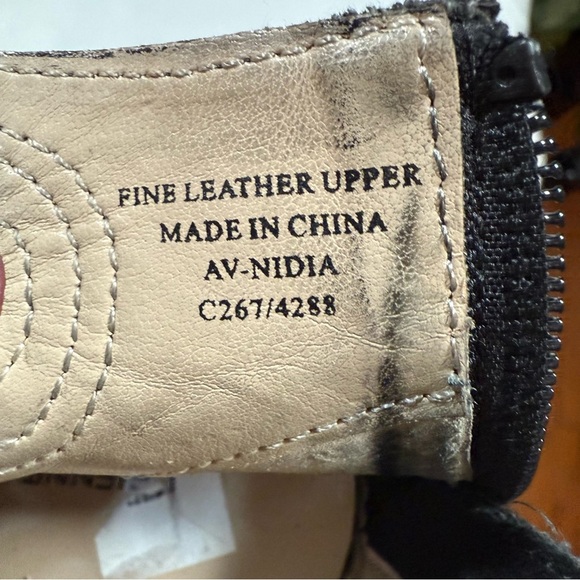 Adrienne Vittadini Elegant Black Cut-Out Heeled Boots - Picture 8 of 16